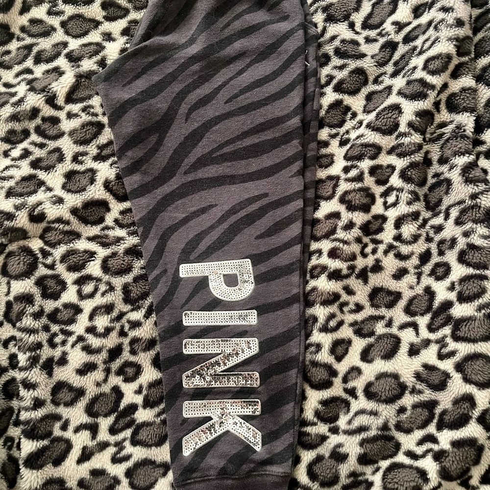 PINK Victoria's Secret Gray Leggings